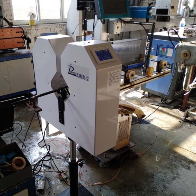 雙路線(xiàn)纜測(cè)徑儀實(shí)景 雙路線(xiàn)纜測(cè)徑儀實(shí)景